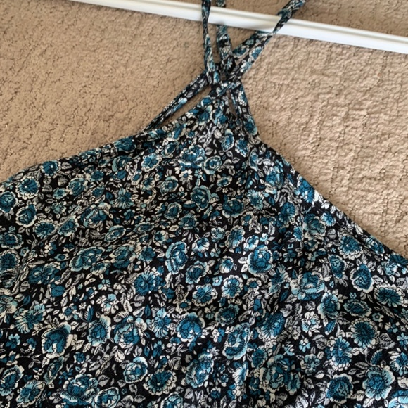 American Eagle Tank Top - Picture 2 of 5